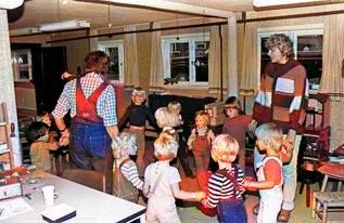 Det viste jeg ikke.
Fotos fra legestuen i kælderen på det Gamle Bibliotek  hos Lene & Birthe.