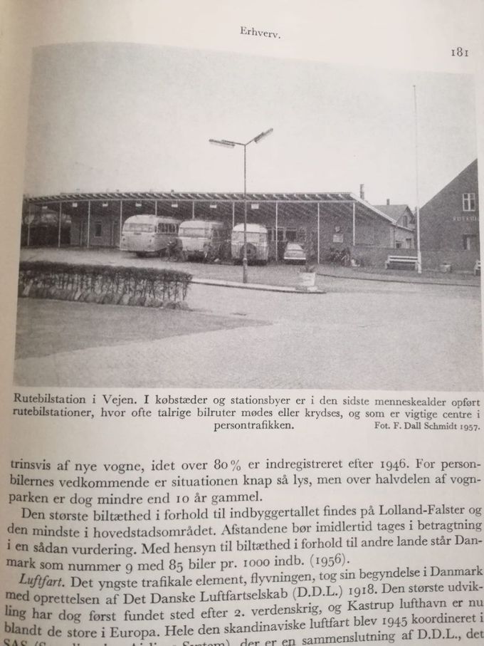 Karen Margrethe Bruun Christensen
Mon ikke en af rutebilerne tilhører P. V. Bruun i Brørup. Han drev ruten Brørup-Kolding. Ruten blev overtaget af Papuga sidst 1960erne. Peter Vilhelm Bruun var min farfar